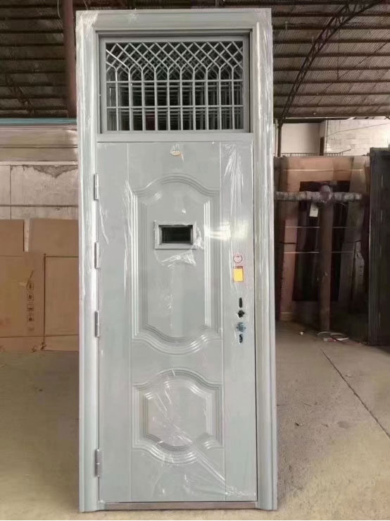 礼泉学校教室门