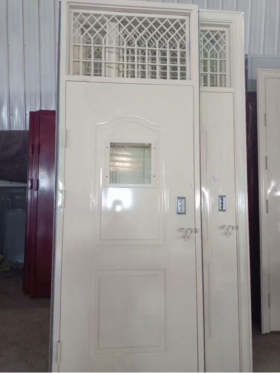 礼泉学校教室门 礼泉学校教室门