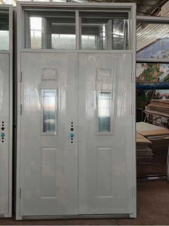 礼泉学校教室门